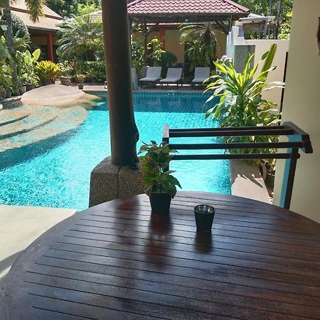 Baan Tropicana Menam-part Kültér fotó