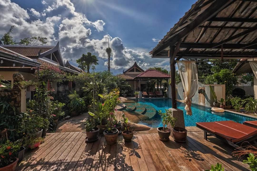 Baan Tropicana Menam-part Kültér fotó