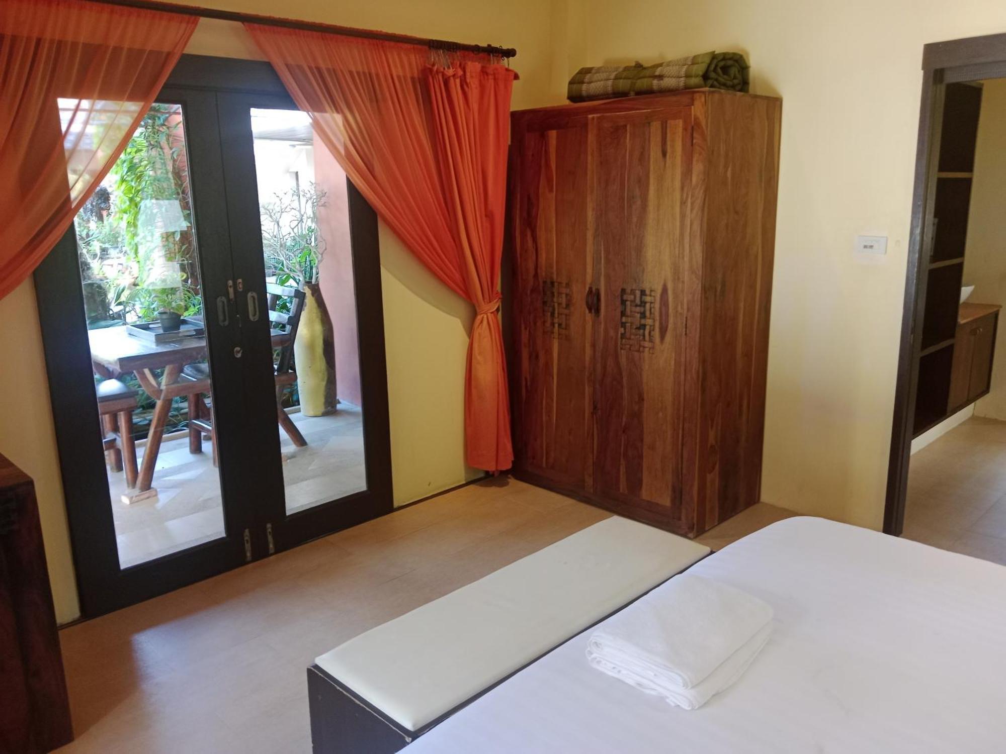 Baan Tropicana Menam-part Kültér fotó